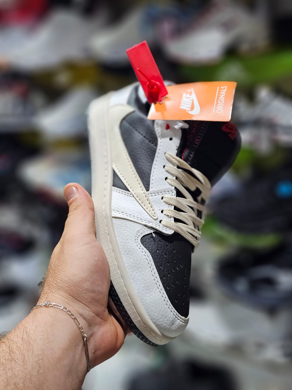 Nike Air Jordan 1