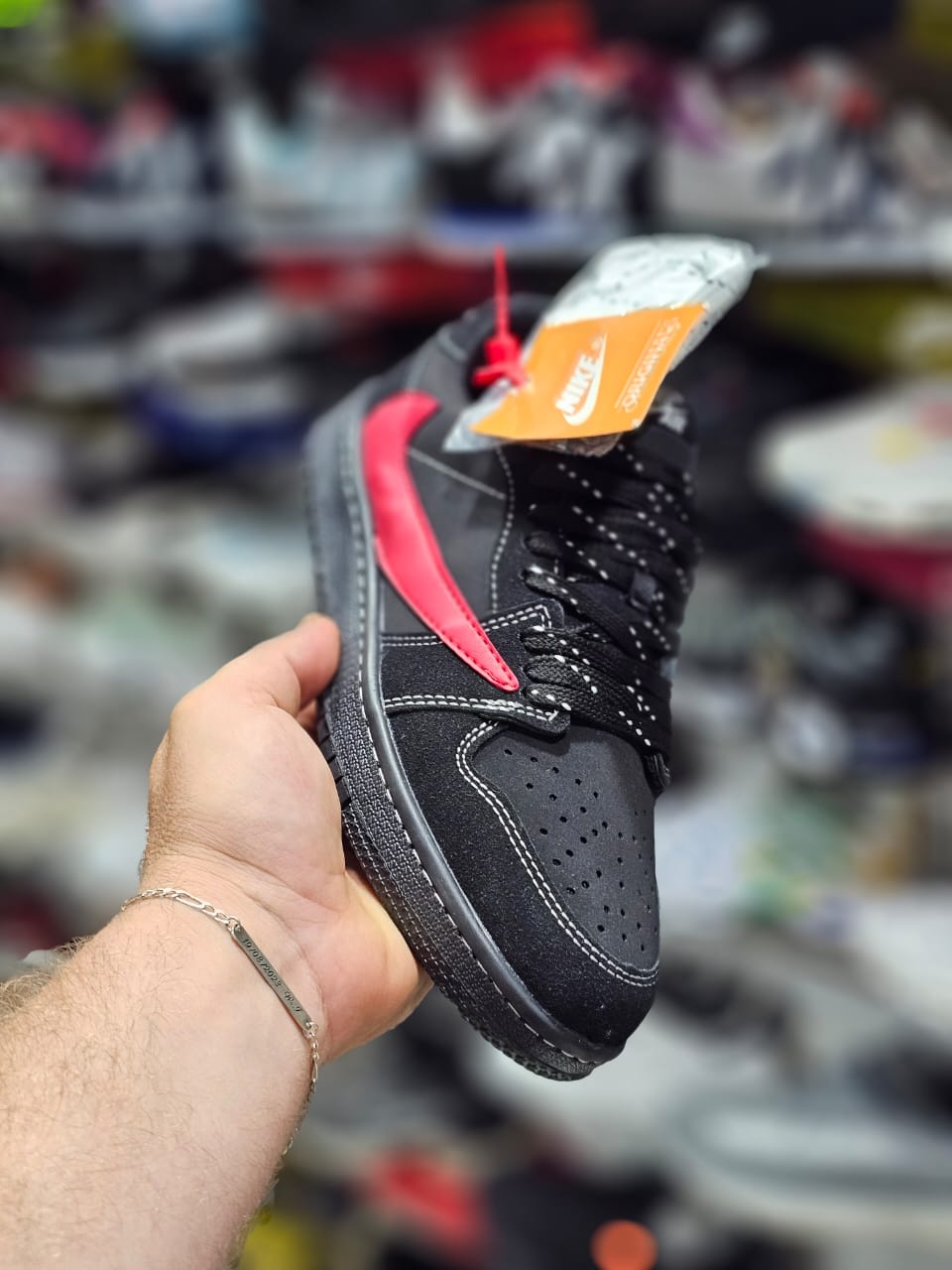 Nike Air Jordan 1